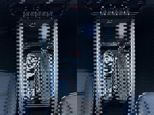 New 2026 GMC Canyon Denali image 15