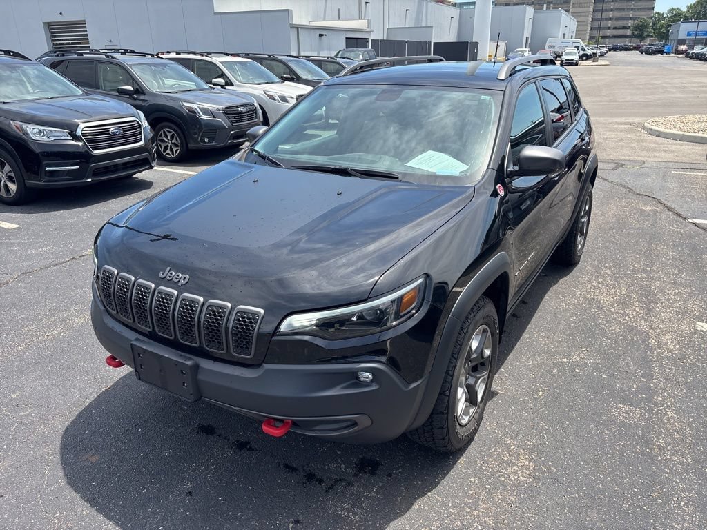 Used 2019 Jeep Cherokee Trailhawk w/ Cold Weather Group AWD/4WD image 6
