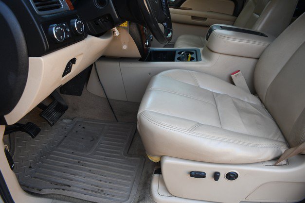 Used 2008 Chevrolet Silverado 2500 LTZ w/ Safety Package AWD/4WD image 15