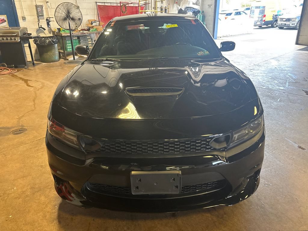 Used 2019 Dodge Charger GT RWD image 2