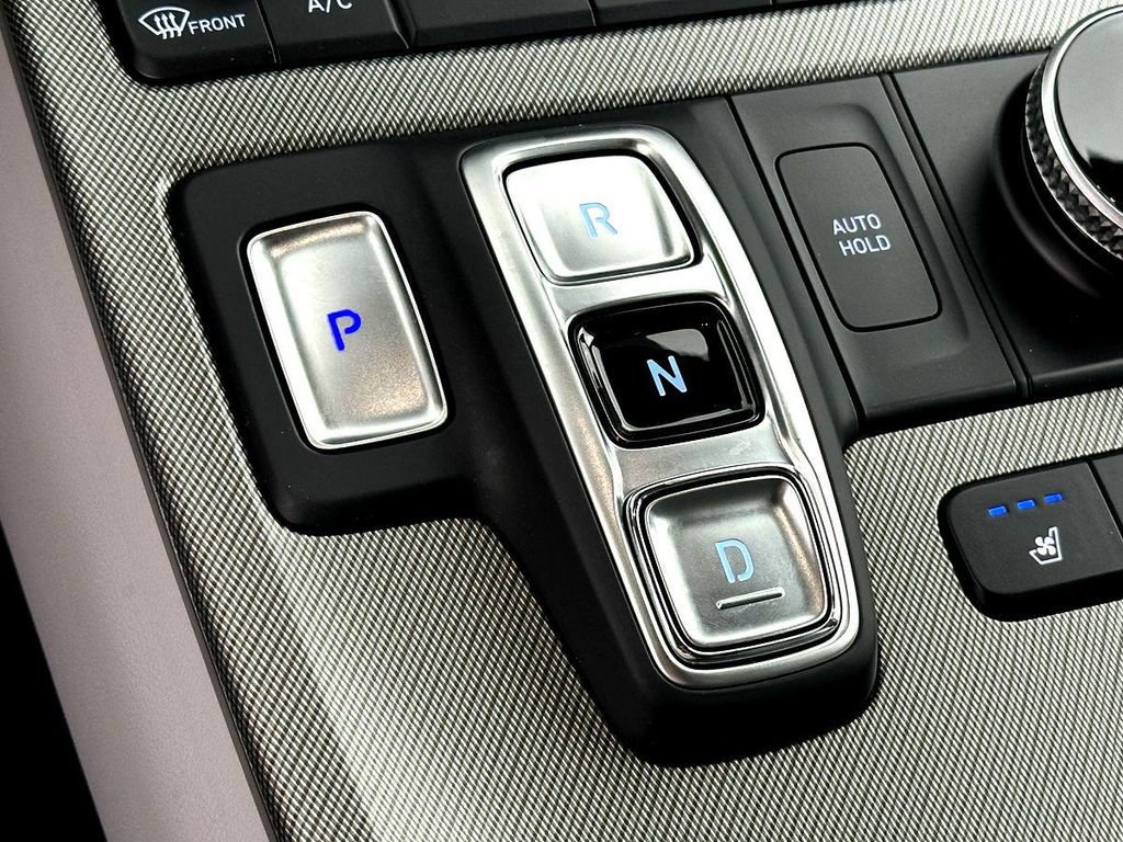 Used 2024 Hyundai Palisade SEL FWD image 19