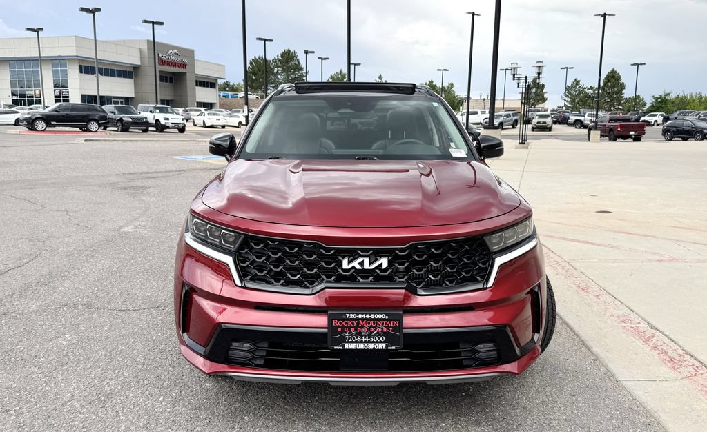 Used 2023 Kia Sorento SX AWD/4WD image 3