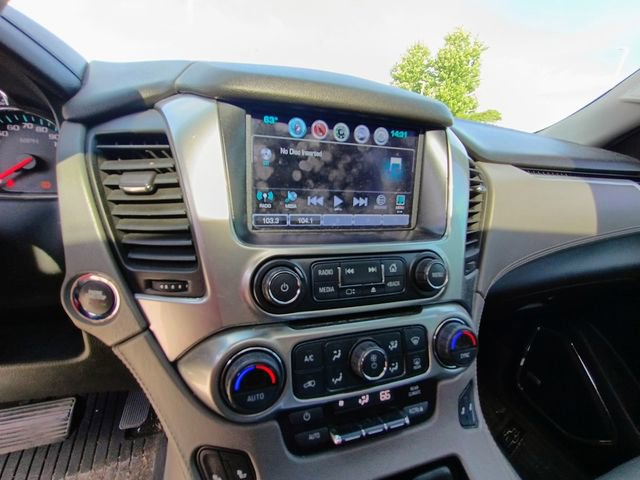 Used 2019 Chevrolet Suburban LT AWD/4WD image 27