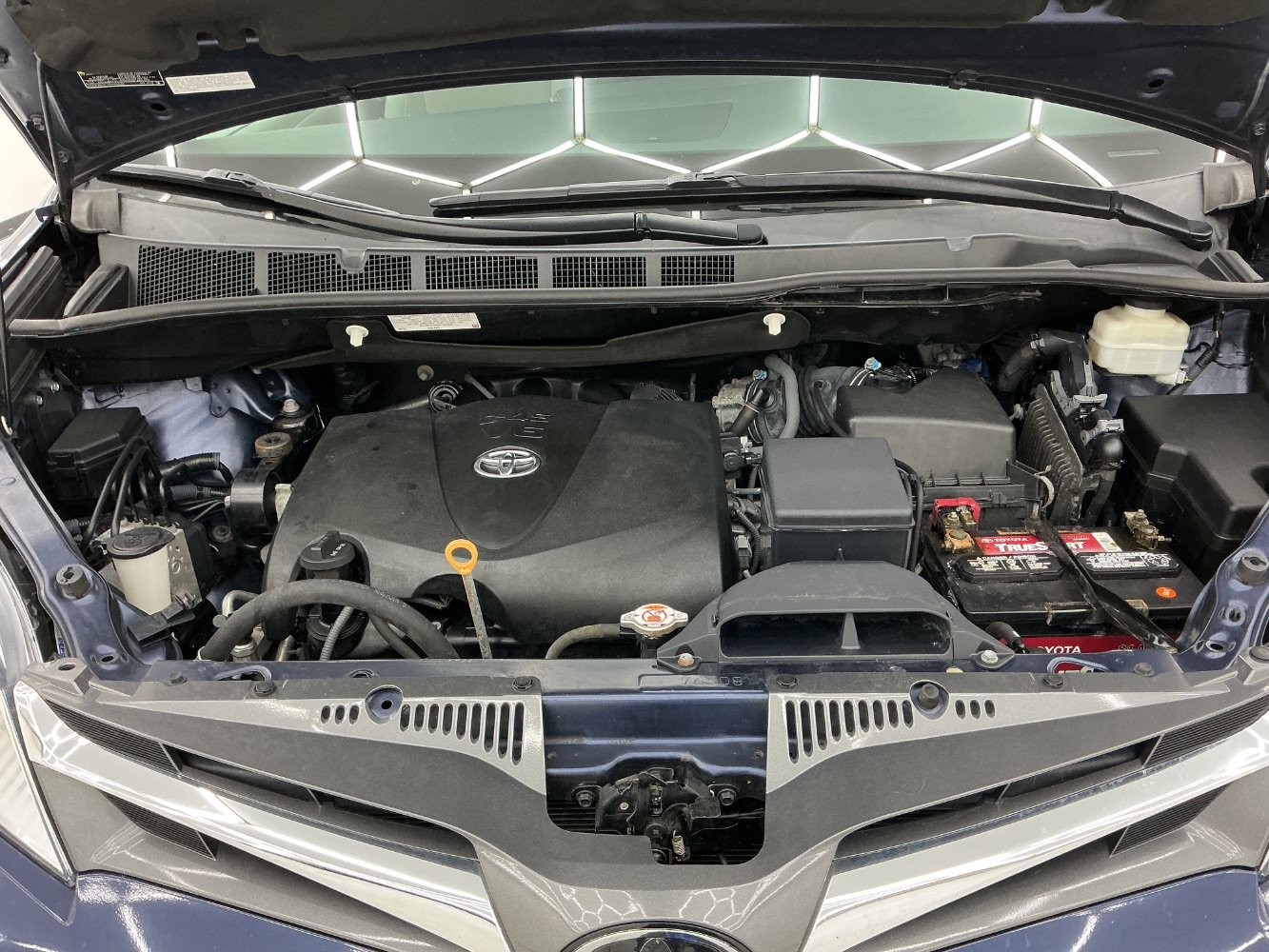 Used 2020 Toyota Sienna XLE AWD/4WD image 42