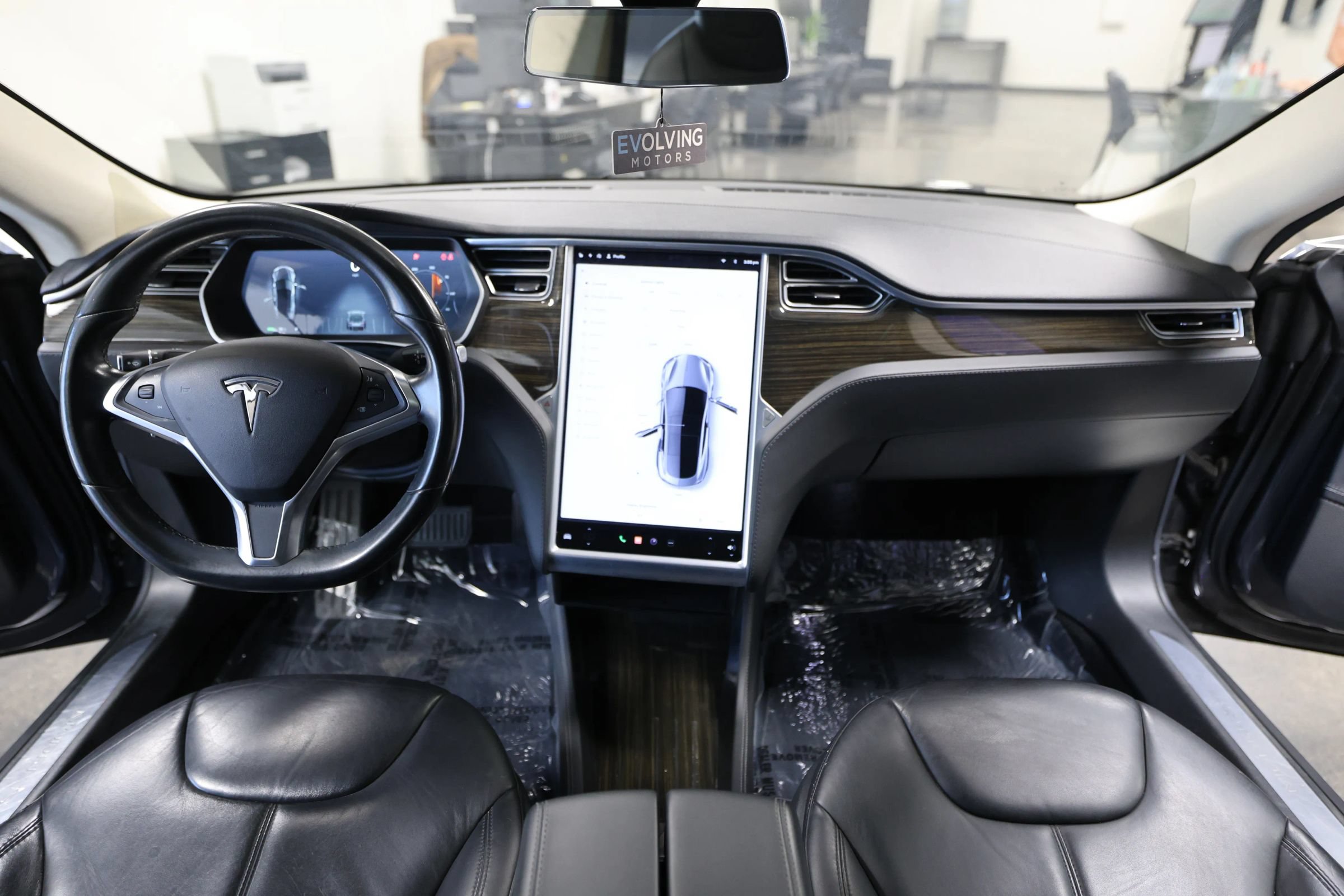 Used 2015 Tesla Model S 85D AWD/4WD image 23
