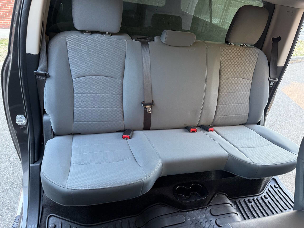 Used 2017 RAM 2500 Tradesman w/ Chrome Appearance Group image 9