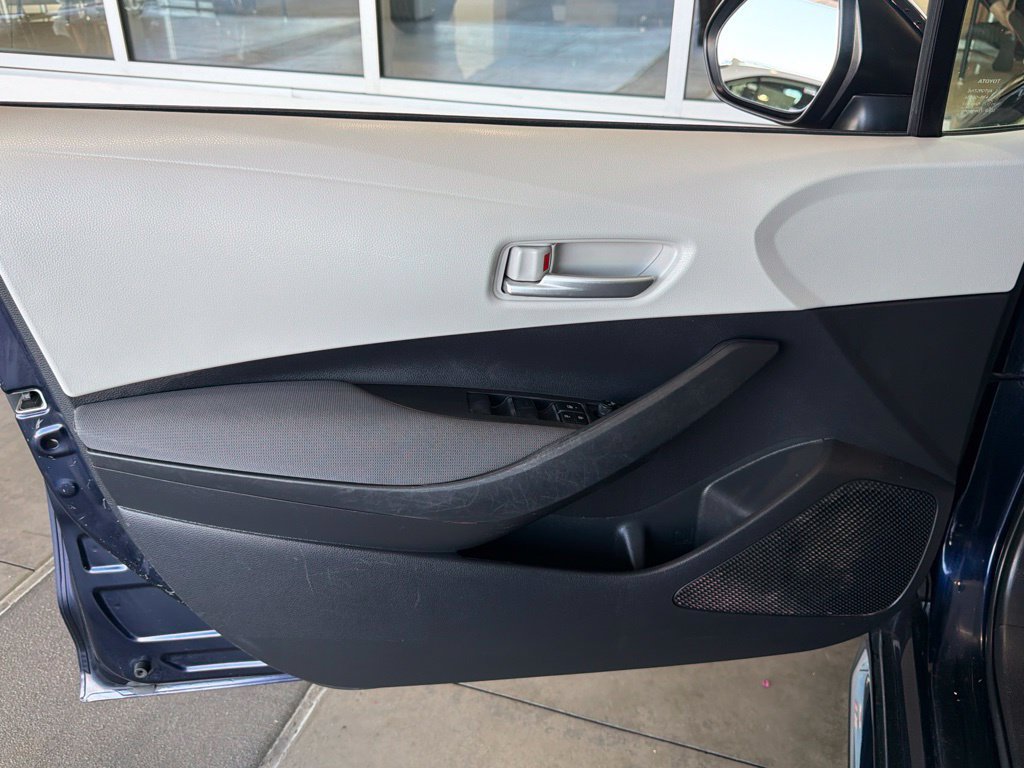 Certified 2021 Toyota Corolla LE FWD image 19