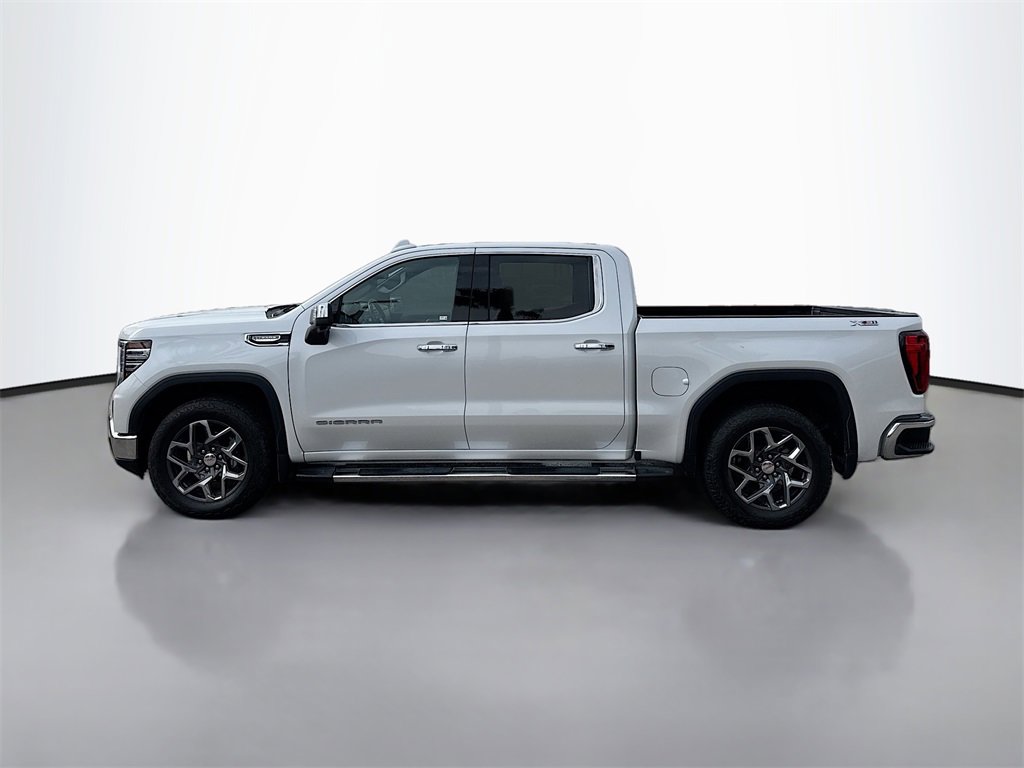 Used 2023 GMC Sierra 1500 SLT image 4