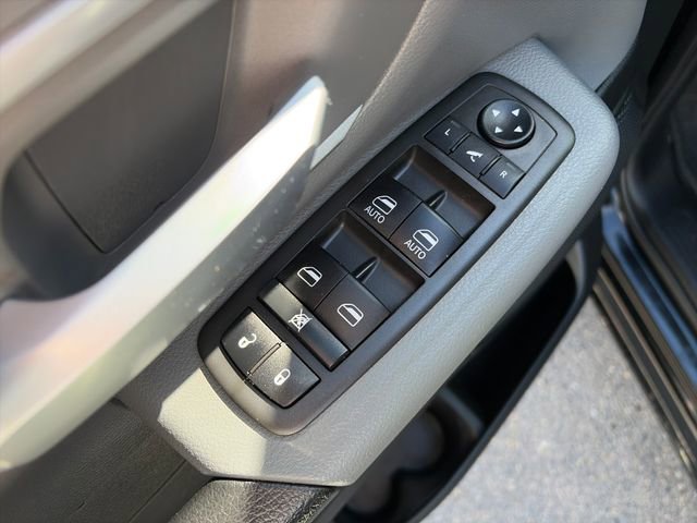 Used 2021 RAM 1500 Big Horn AWD/4WD image 25