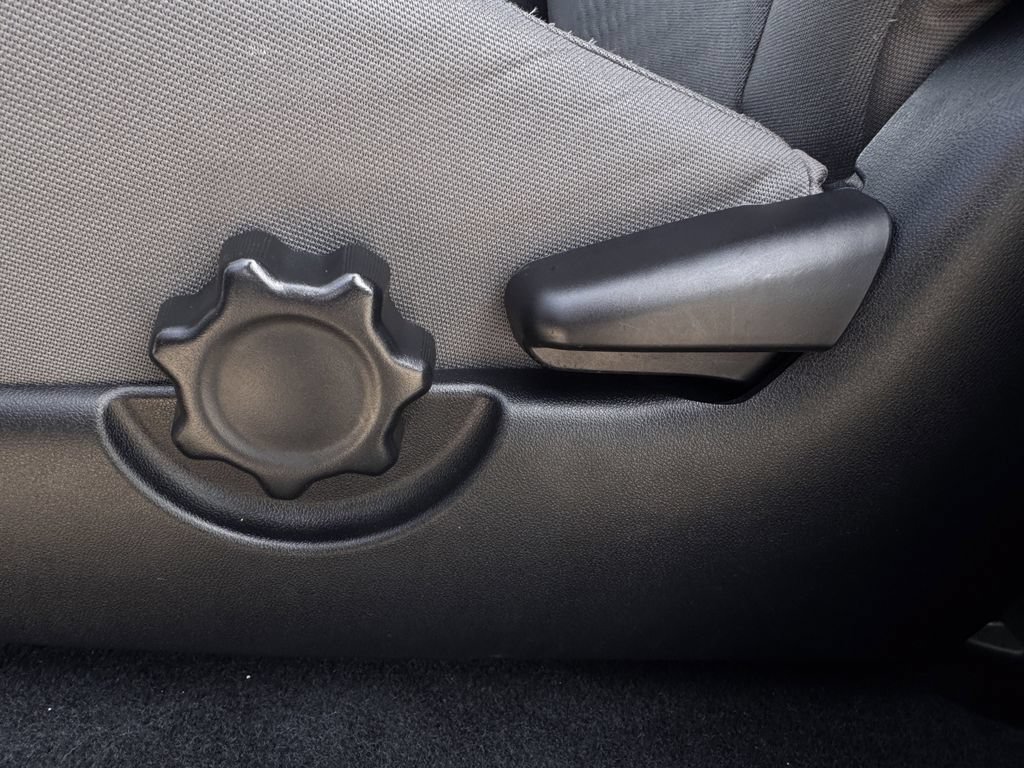 Used 2023 Toyota Tacoma SR AWD/4WD image 24