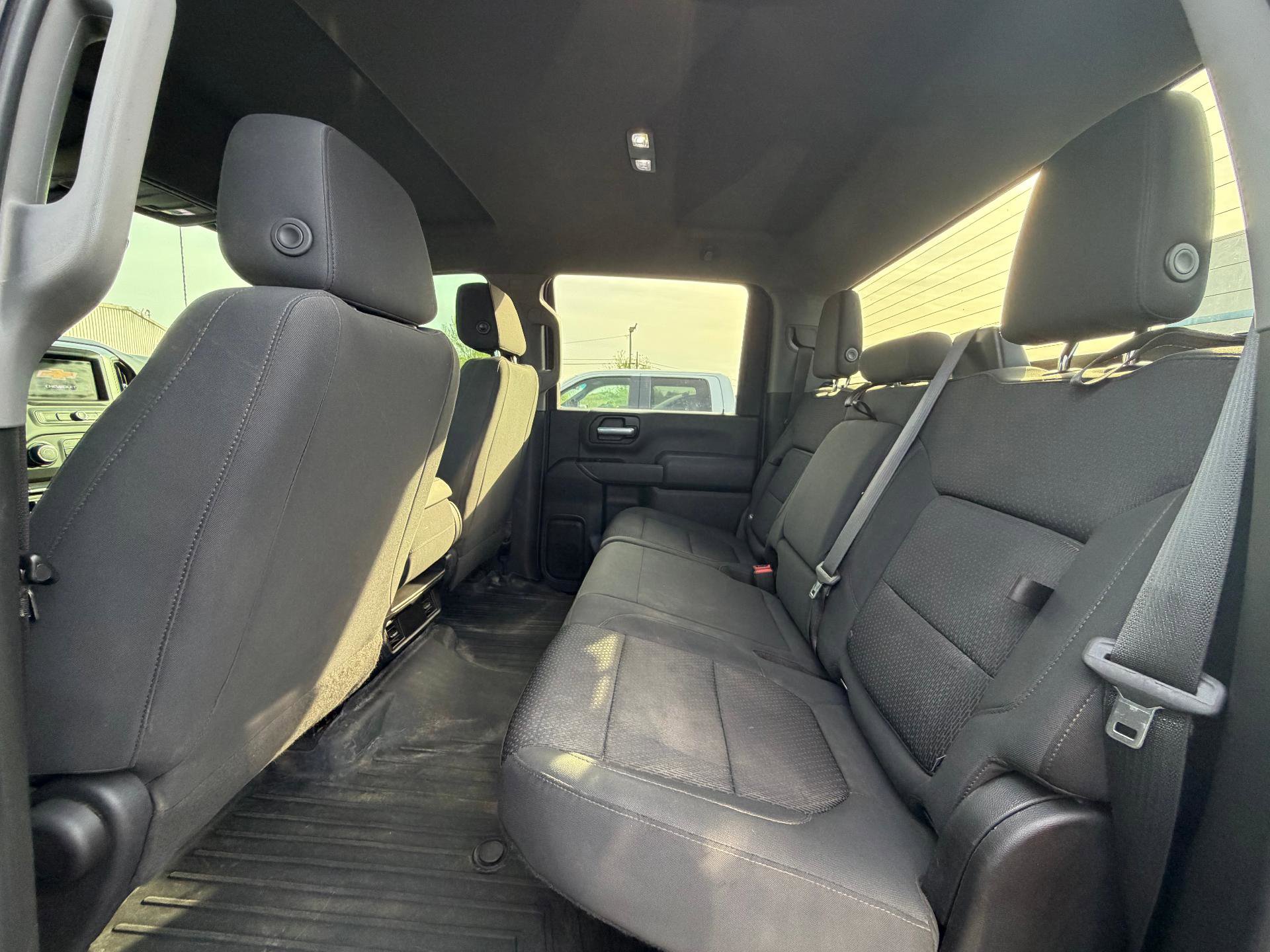 Used 2020 Chevrolet Silverado 2500 Custom w/ Custom Value Package AWD/4WD image 3
