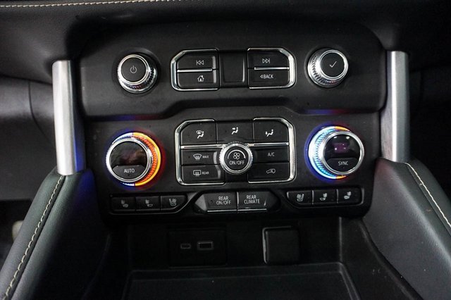 Used 2022 GMC Yukon SLT w/ SLT Premium Package image 26