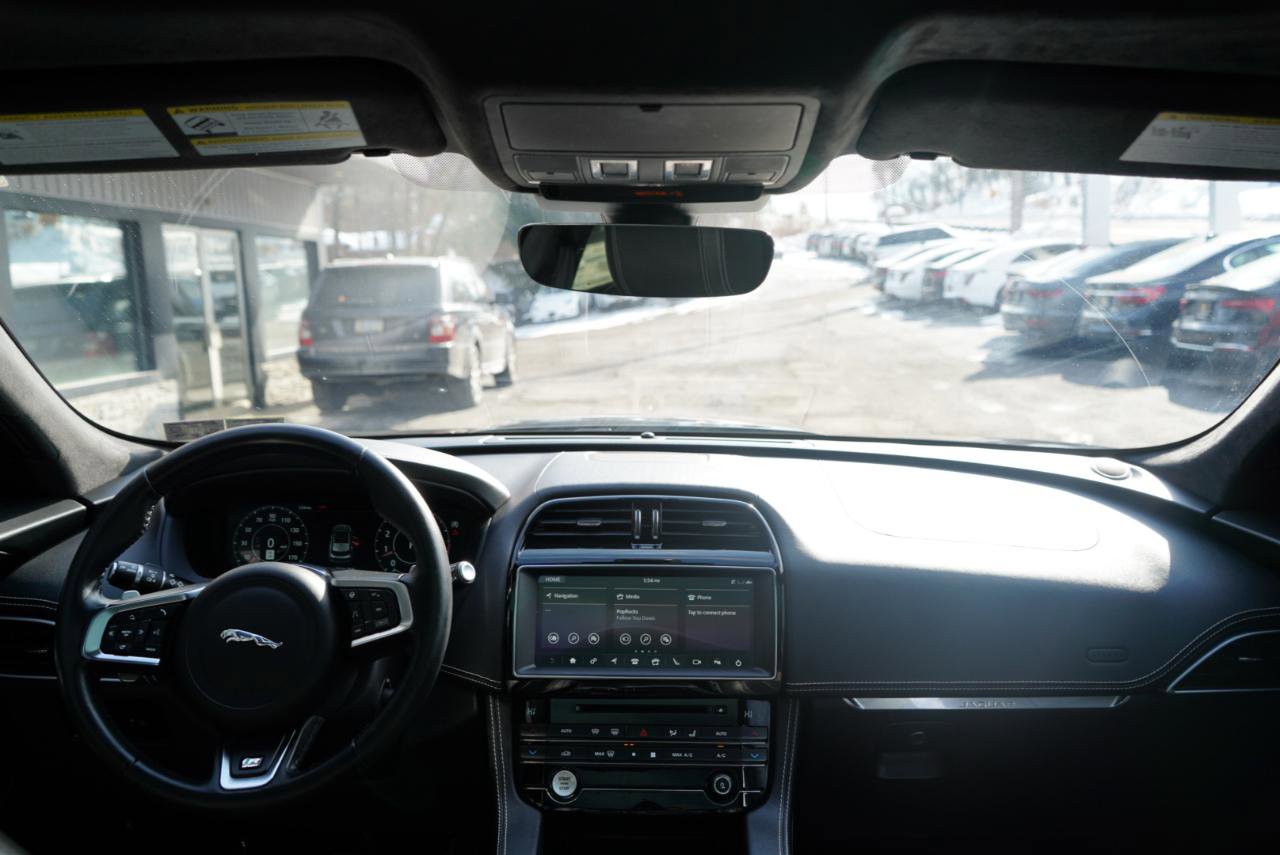 Used 2019 Jaguar F-PACE R-Sport image 76