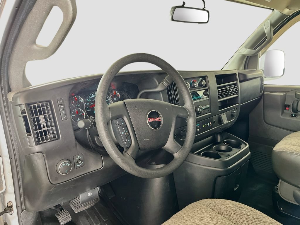 Used 2025 GMC Savana 2500 w/ Driver Convenience Package RWD image 9