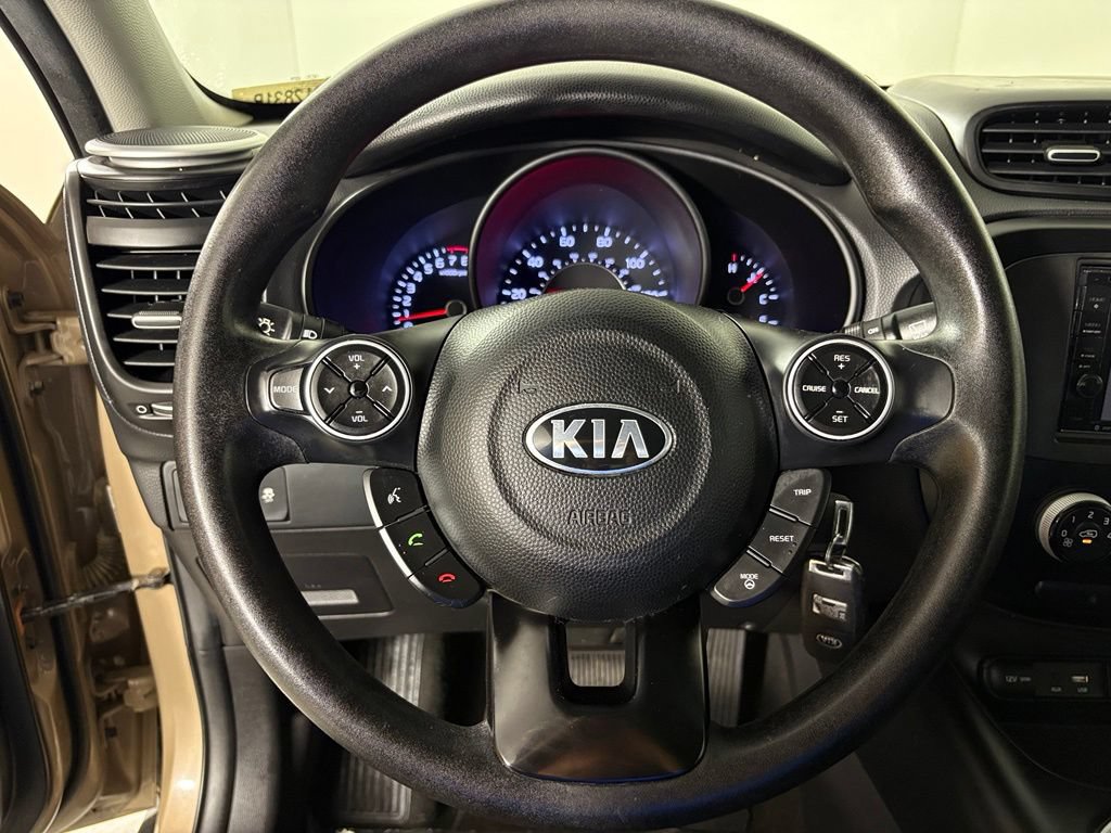Used 2016 Kia Soul FWD image 18