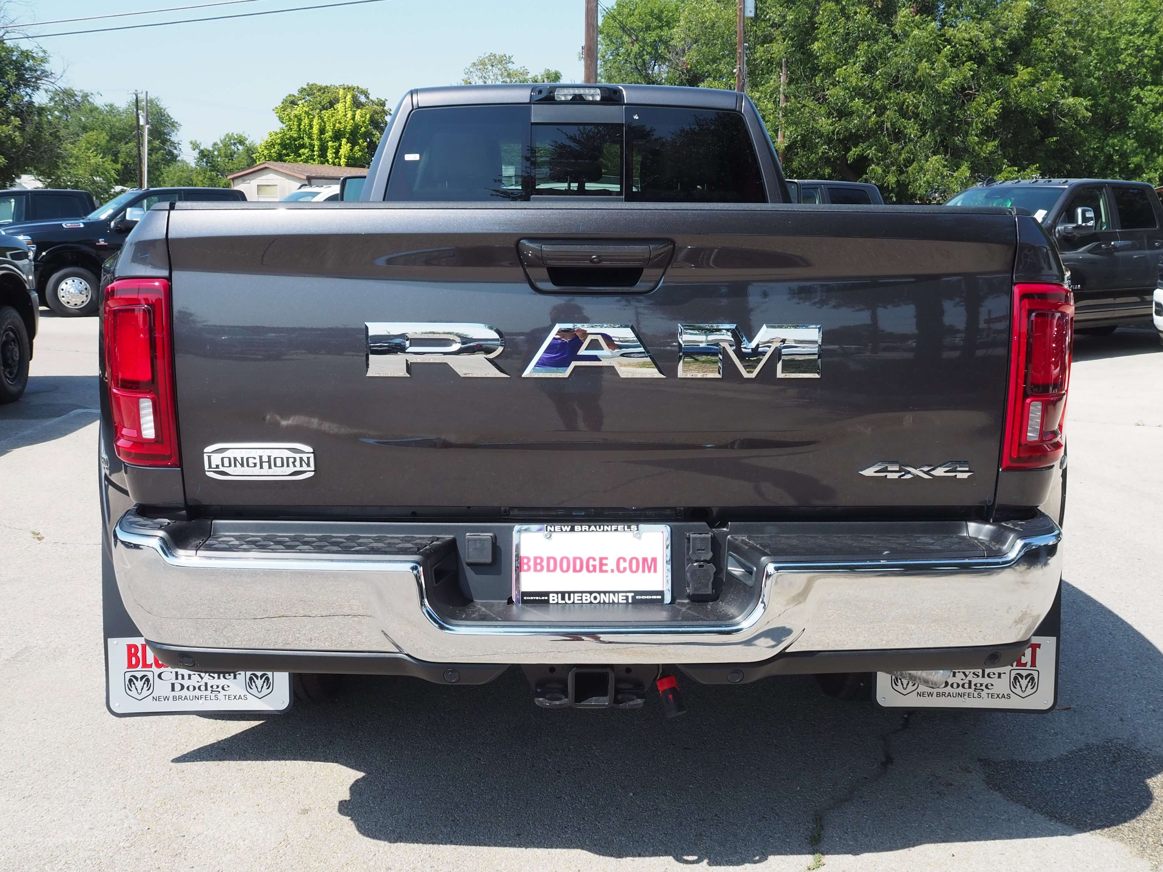 New 2026 RAM 3500 Longhorn image 8