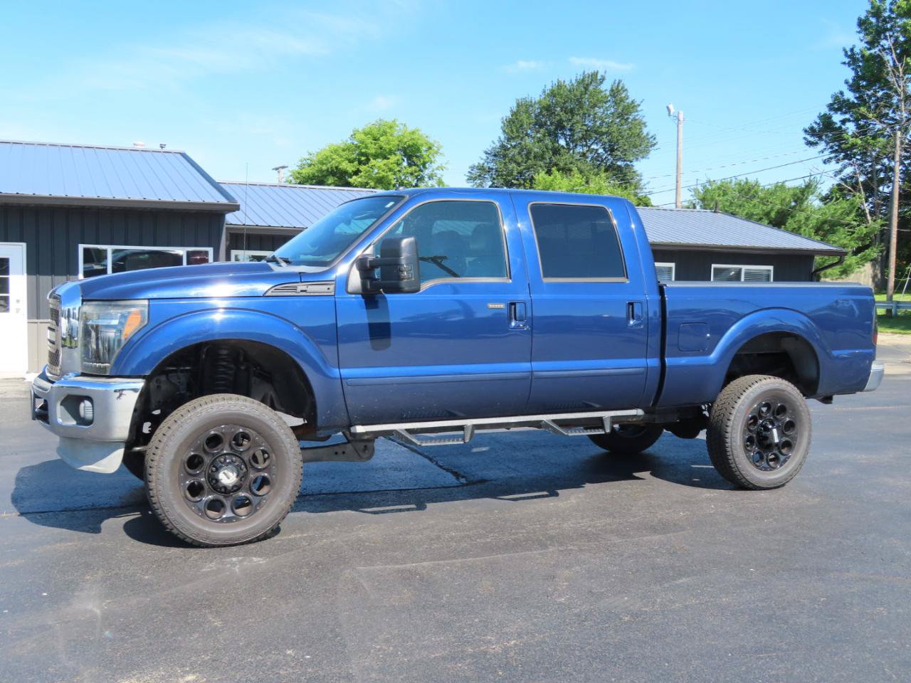 Used 2012 Ford F250 Lariat w/ Lariat Ultimate Pkg AWD/4WD image 2