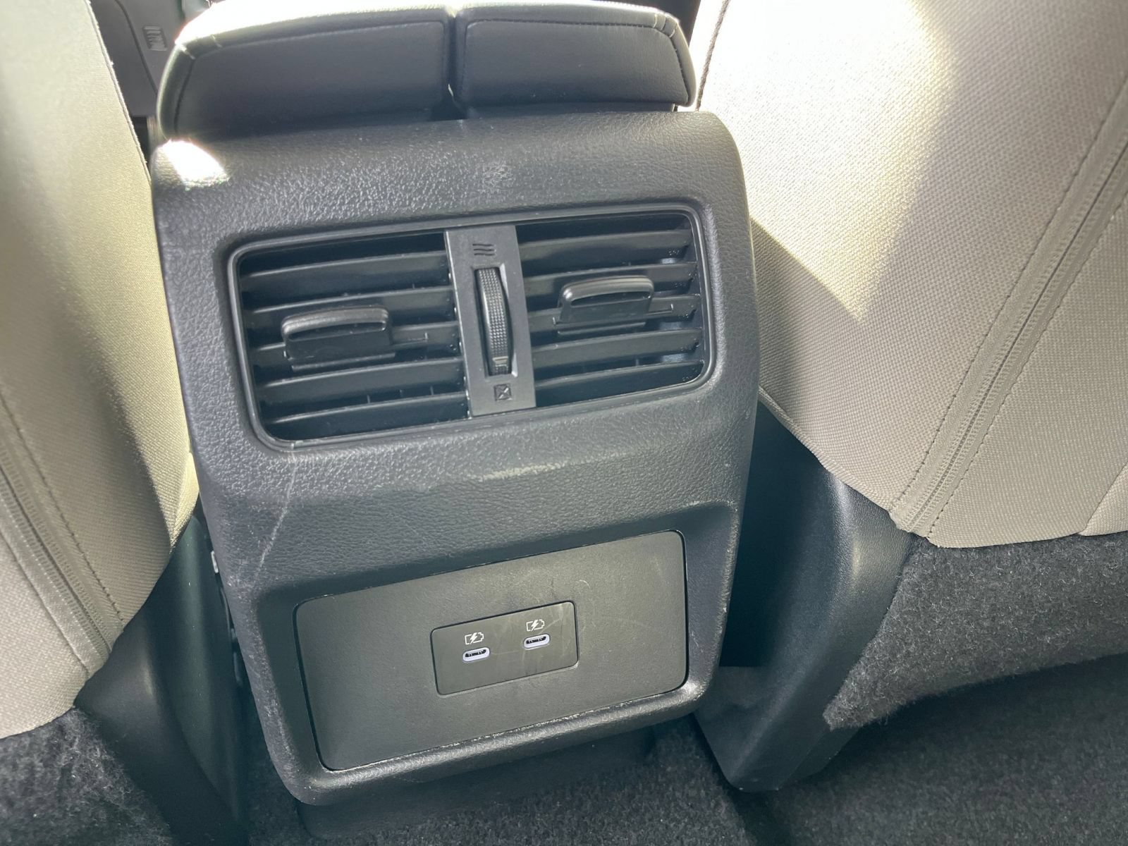 Used 2025 Nissan Rogue SV AWD/4WD image 24