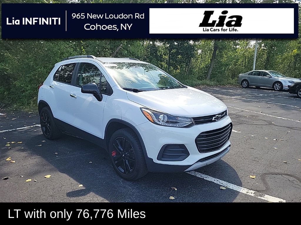 Used 2018 Chevrolet Trax LT w/ Redline Edition AWD/4WD image 1