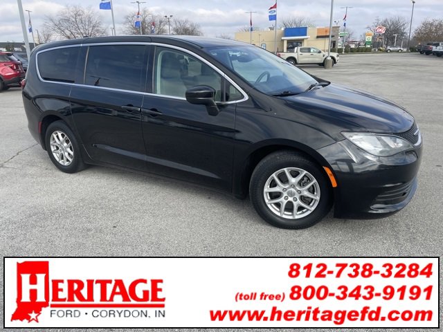 Used 2017 Chrysler Pacifica Touring