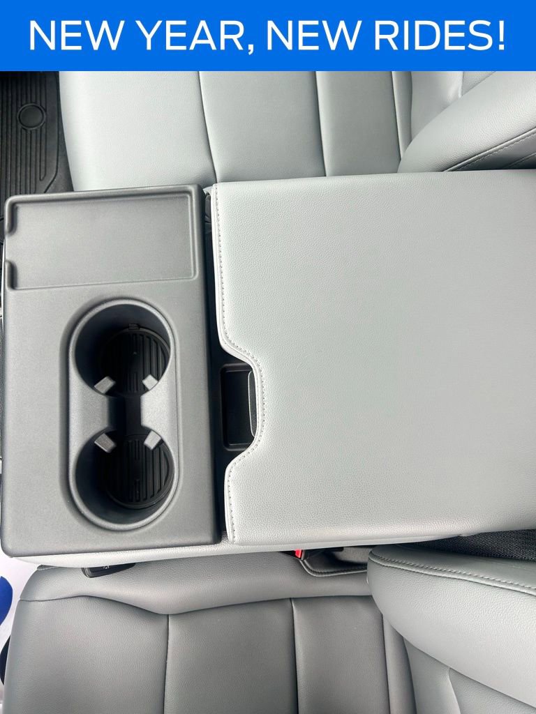 New 2025 Ford F350 XL w/ XL Chrome Package image 18