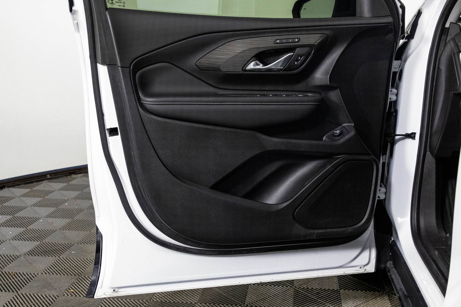 Certified 2022 GMC Terrain SLT w/ Elevation Edition image 71