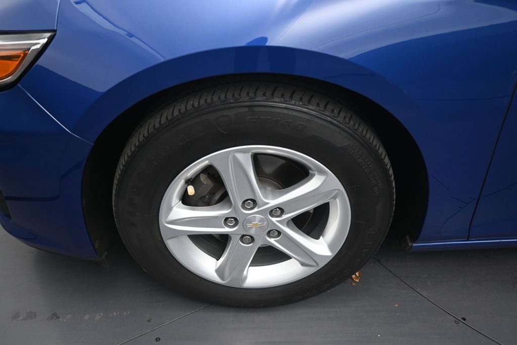 Used 2023 Chevrolet Malibu LS FWD image 9
