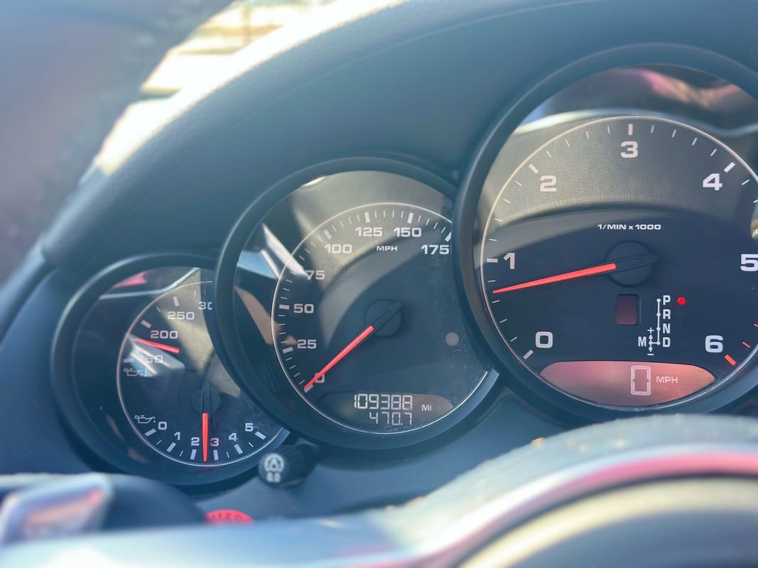 Used 2015 Porsche Cayenne Diesel image 18