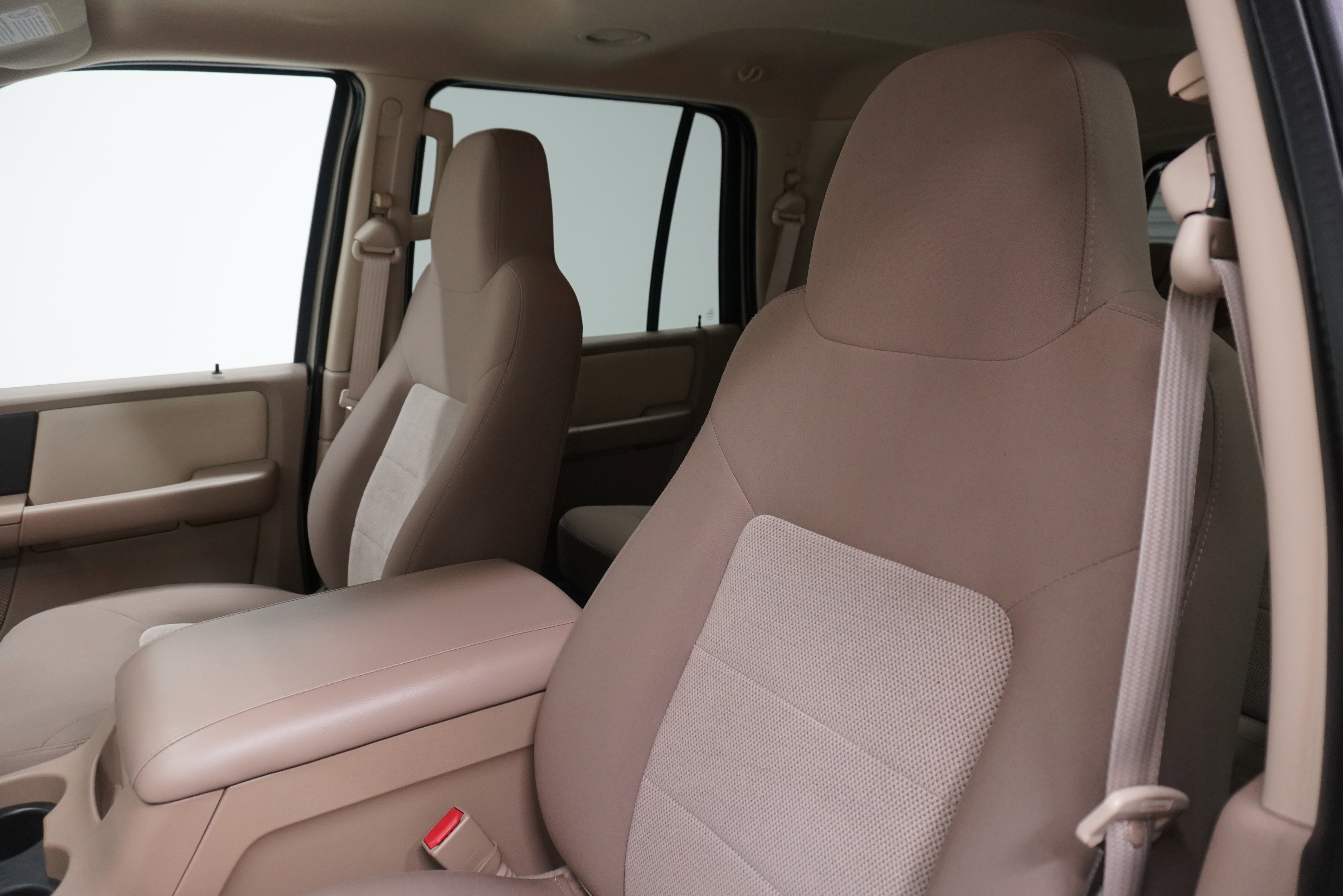 Used 2006 Ford Expedition XLT RWD image 10