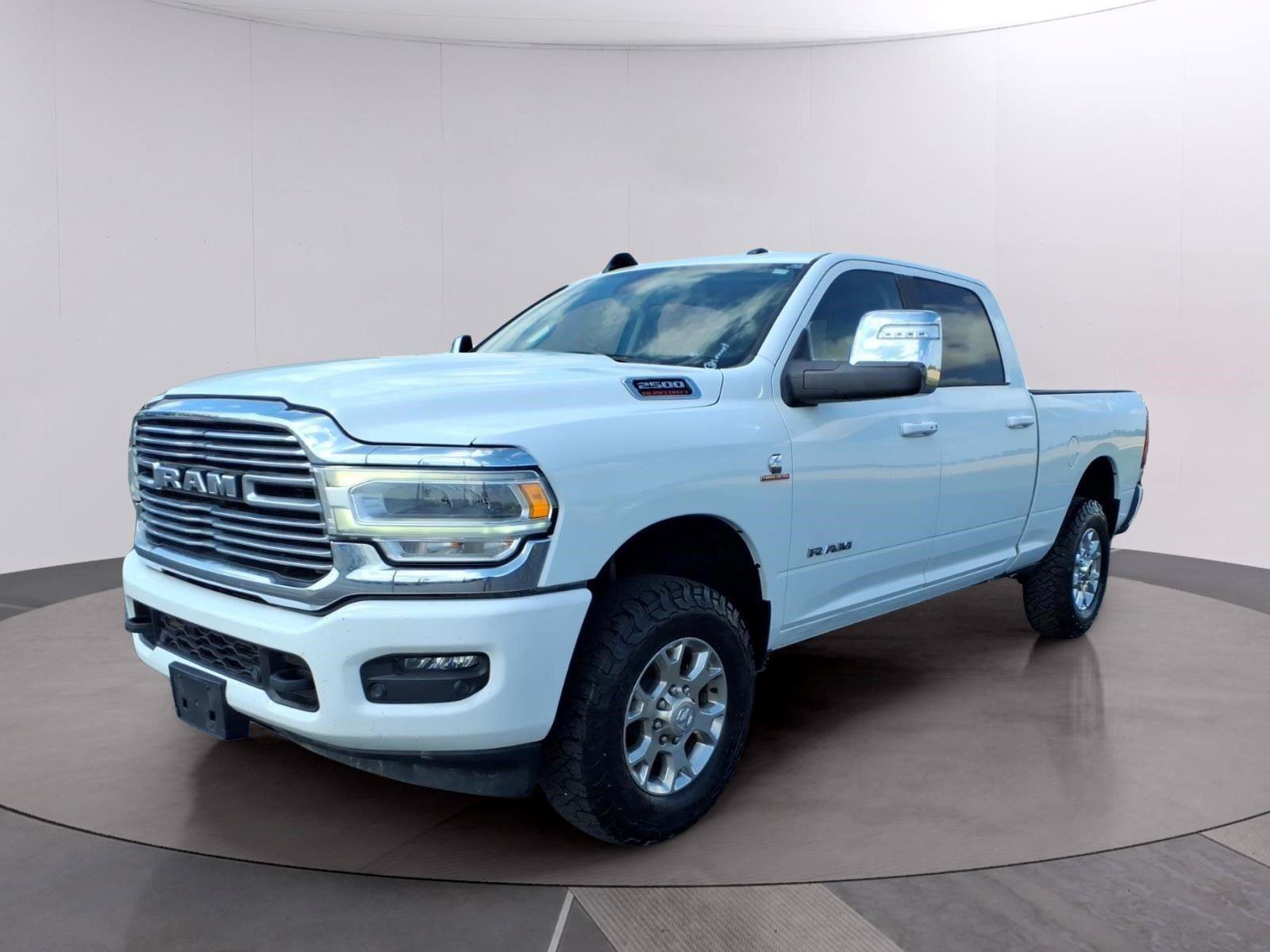 Used 2024 RAM 2500 Laramie AWD/4WD image 1