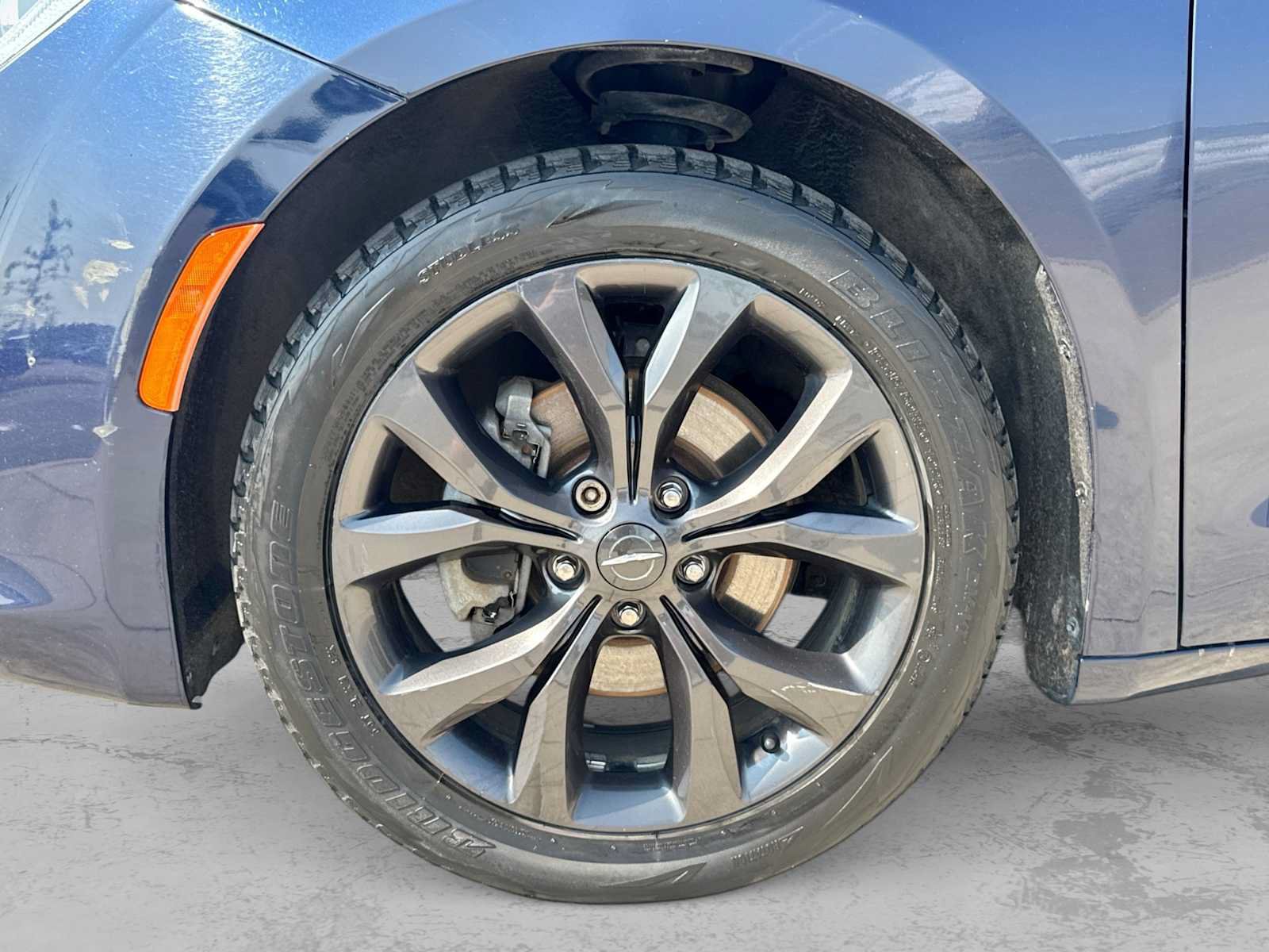 Used 2018 Chrysler Pacifica Touring-L Plus FWD image 13