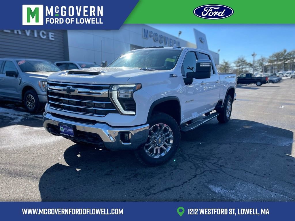 Used 2025 Chevrolet Silverado 3500 LTZ w/ LTZ Premium Package image 1