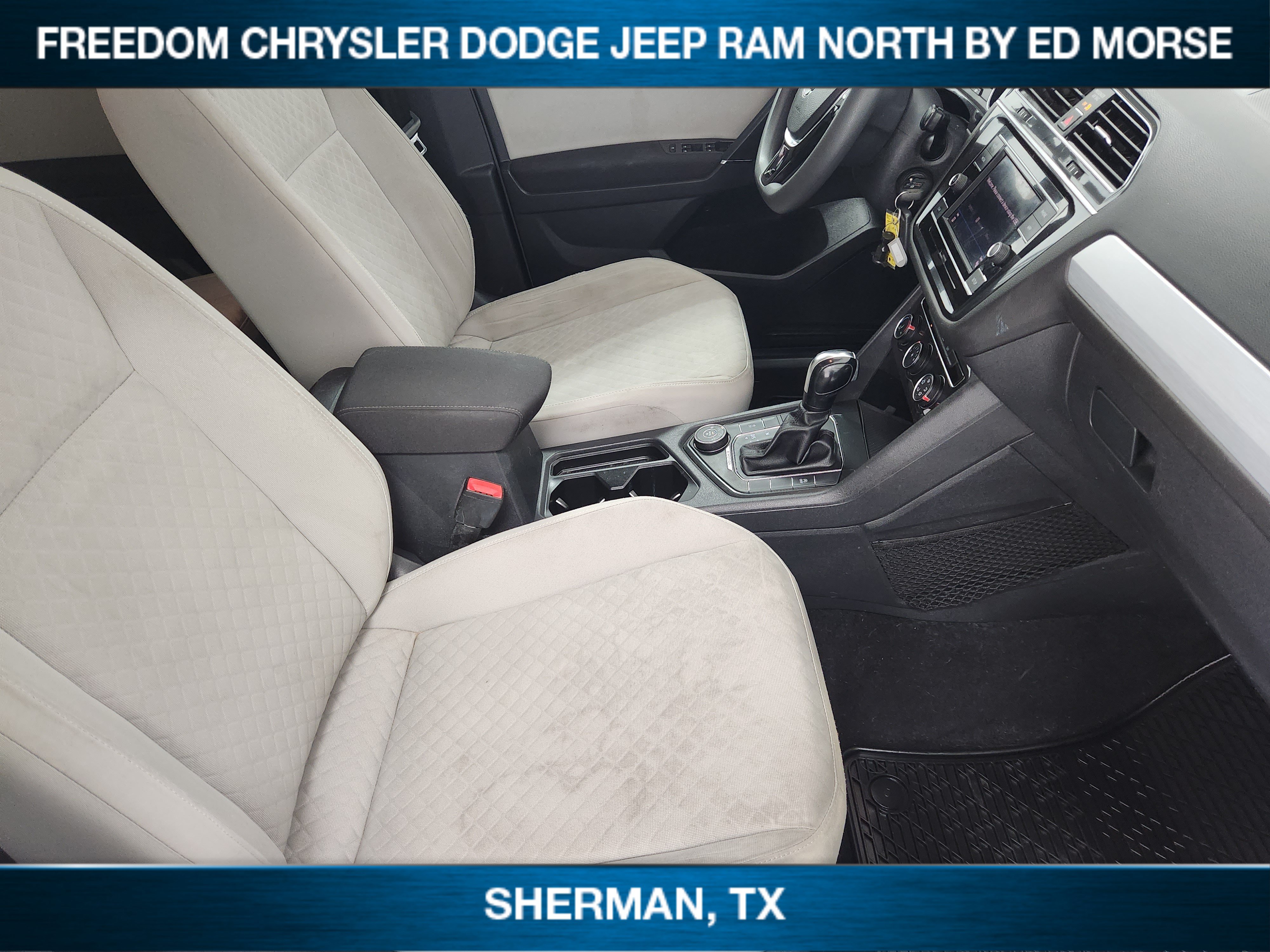 Used 2018 Volkswagen Tiguan S AWD/4WD image 9
