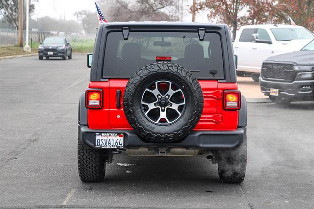 Used 2019 Jeep Wrangler Sport S image 3