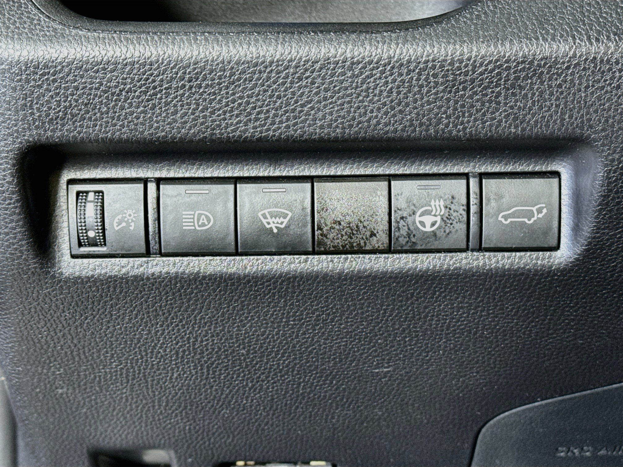 Certified 2021 Toyota RAV4 XSE AWD/4WD image 10