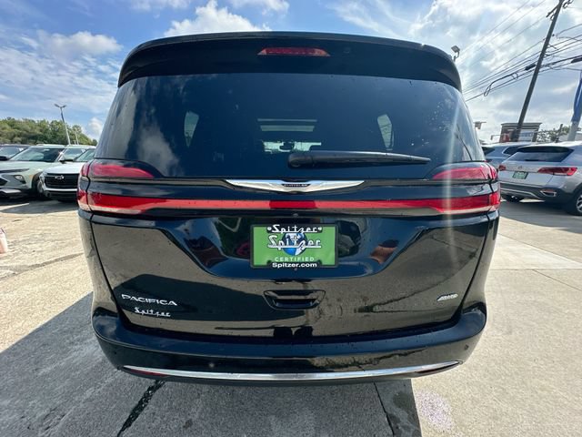 Used 2024 Chrysler Pacifica Pinnacle AWD/4WD image 35