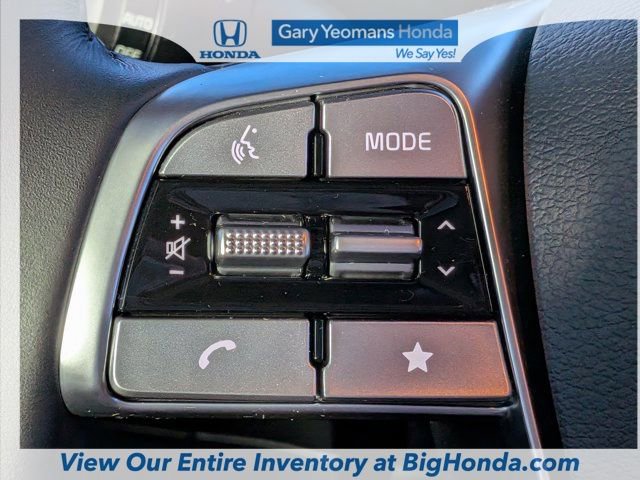 Used 2025 Kia Telluride LX FWD image 28