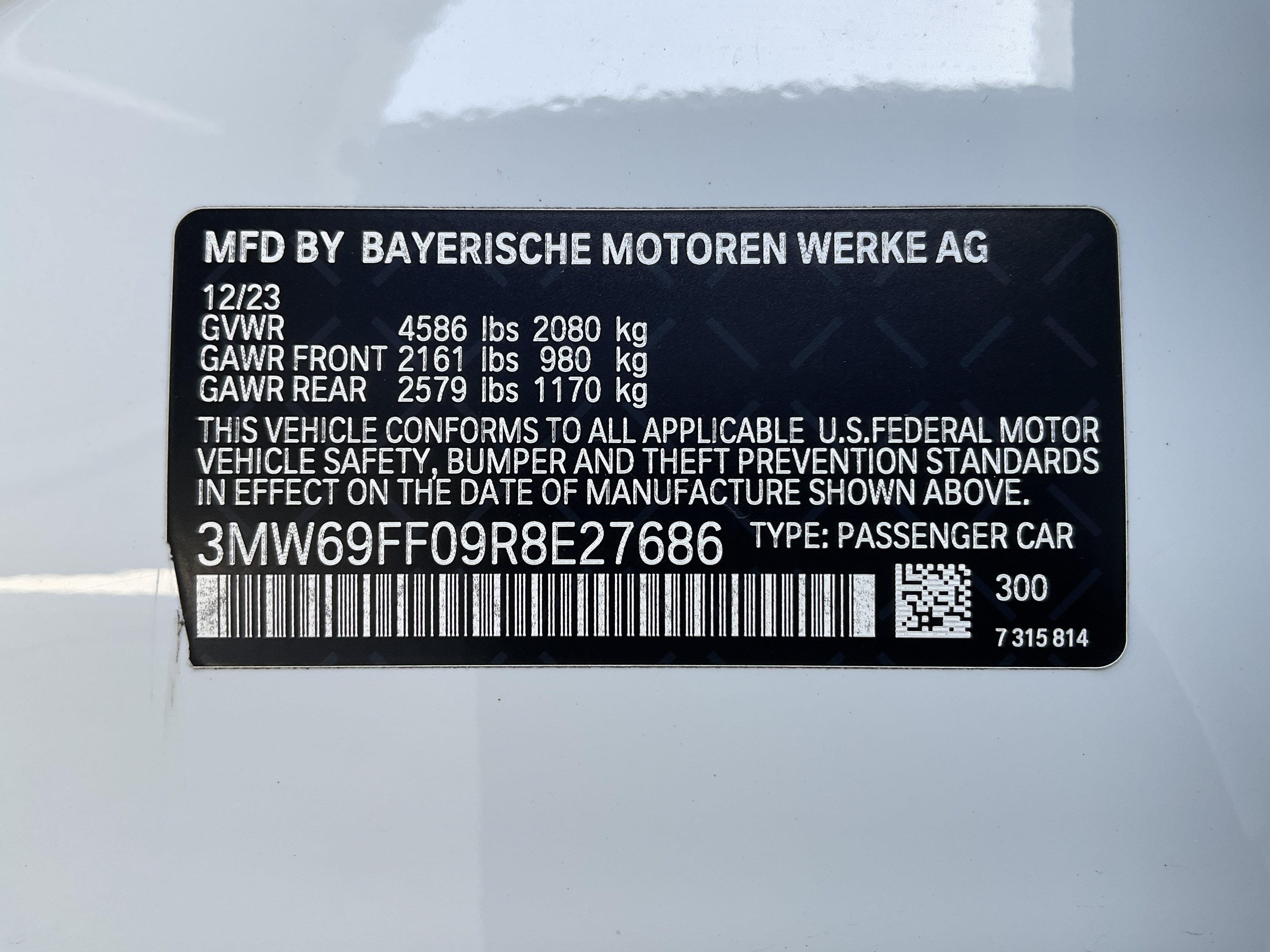 Certified 2024 BMW 330i Sedan w/ M Sport Package RWD image 39