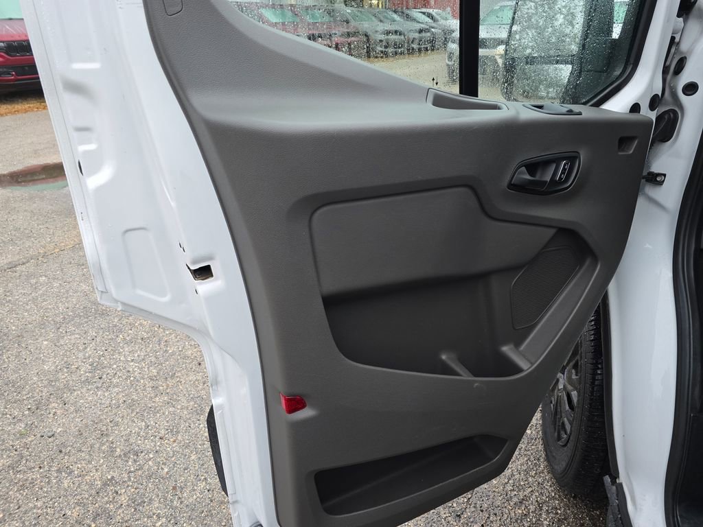 Used 2024 Ford Transit 350 XLT image 14