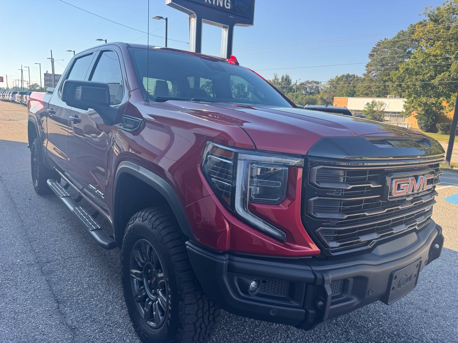 Used 2024 GMC Sierra 1500 AT4X AWD/4WD image 5