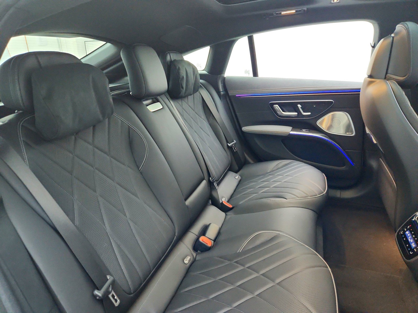 New 2026 Mercedes-Benz EQS 580 4MATIC Sedan image 21