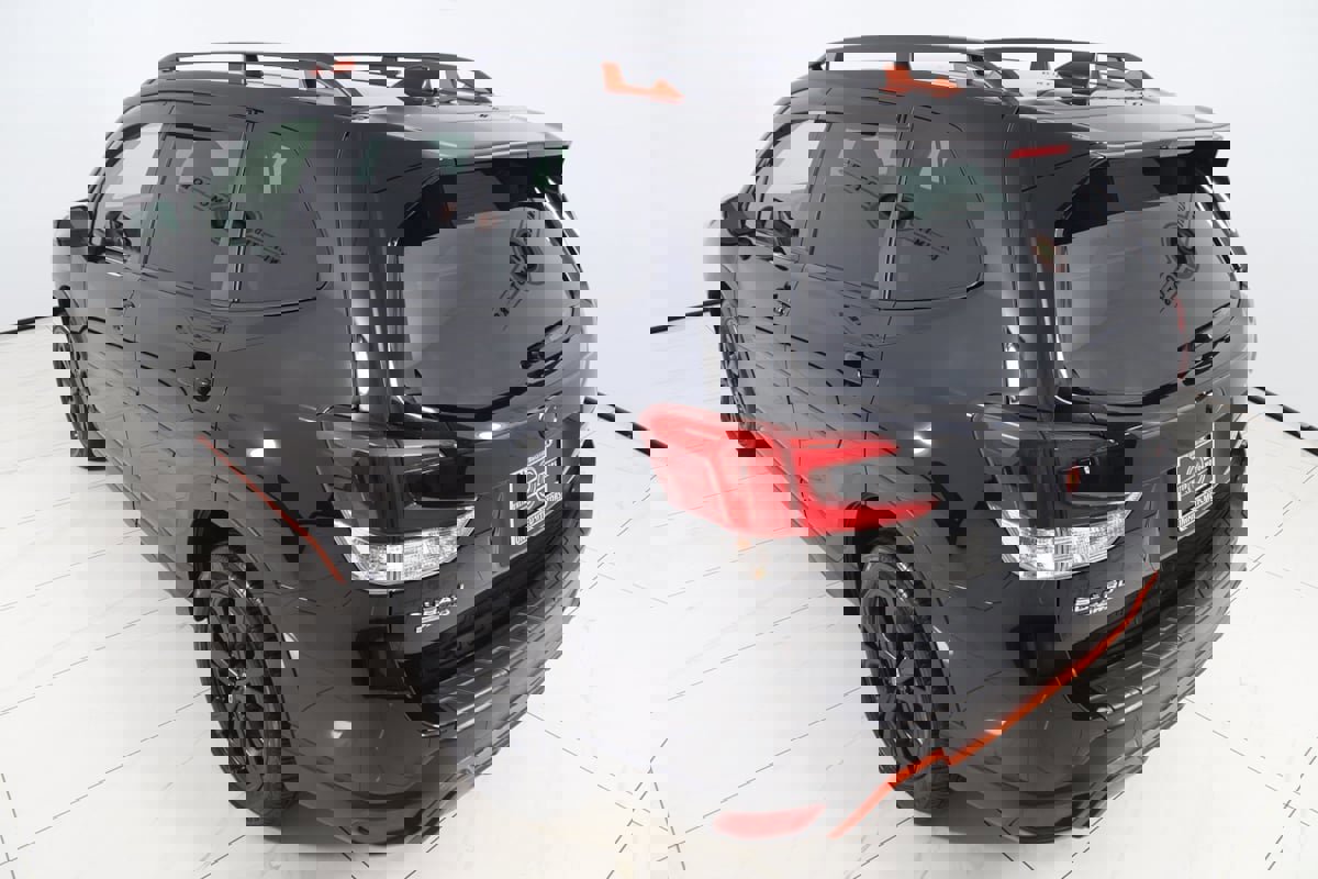 Used 2023 Subaru Forester Sport image 23