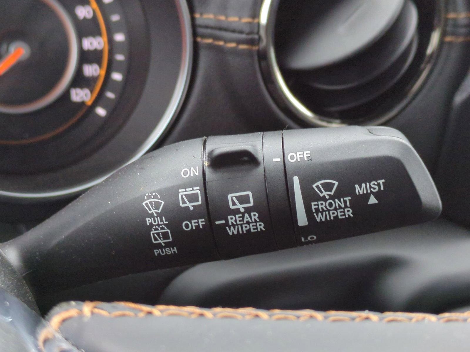 Used 2023 Jeep Wrangler Altitude image 32