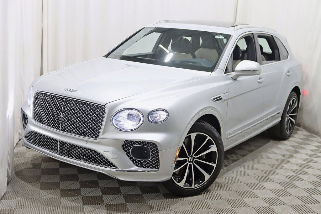 Used 2022 Bentley Bentayga image 6