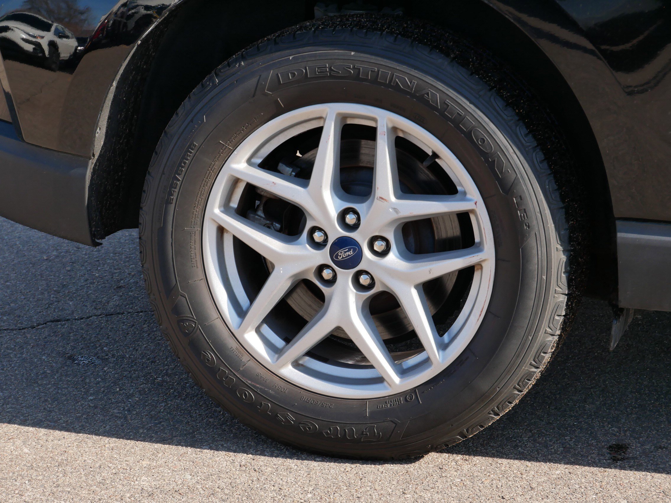 Used 2021 Ford Edge SEL image 9