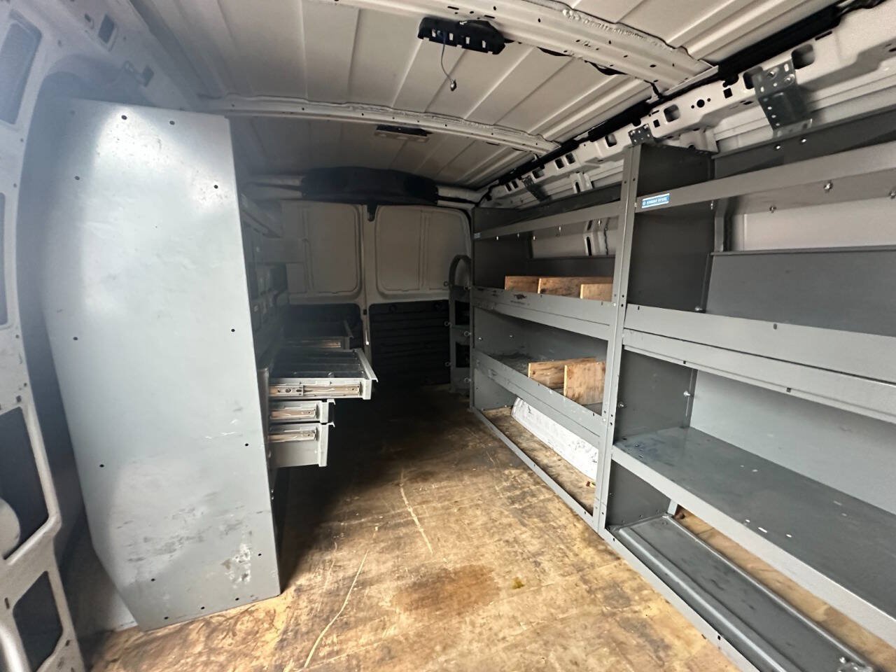 Used 2020 Chevrolet Express 2500 w/ Communications Package RWD image 18
