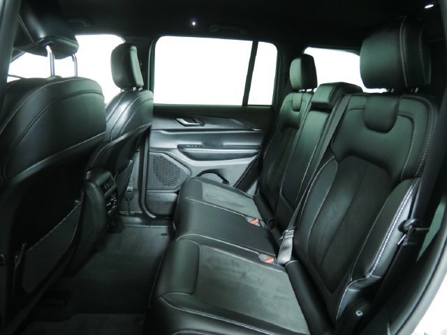 Certified 2023 Jeep Grand Cherokee Altitude AWD/4WD image 17