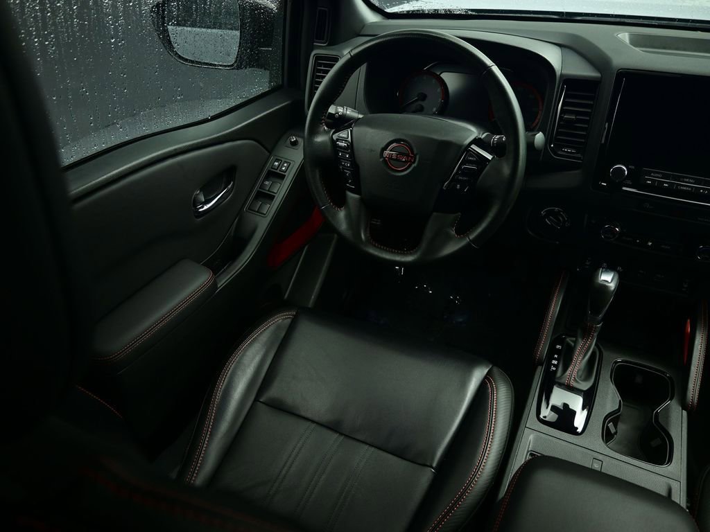 Used 2024 Nissan Frontier PRO-4X w/ Pro Premium Package image 46