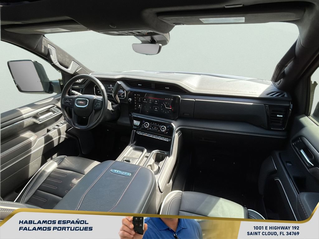 Used 2024 GMC Sierra 2500 AT4X image 38