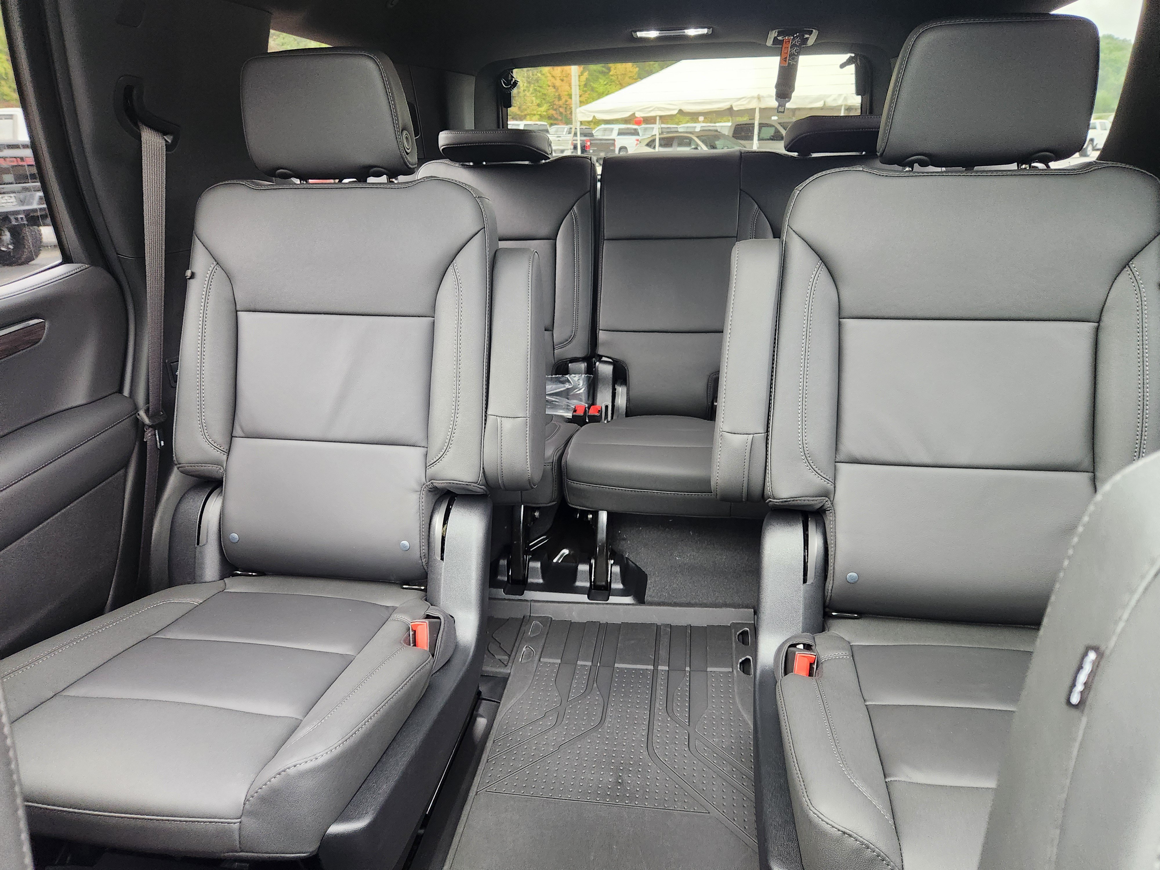 New 2027 Chevrolet Tahoe LT w/ Comfort Package AWD/4WD image 17